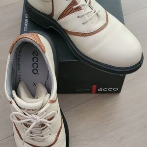 Ecco Women's Cream and Brown Athletic Shoes